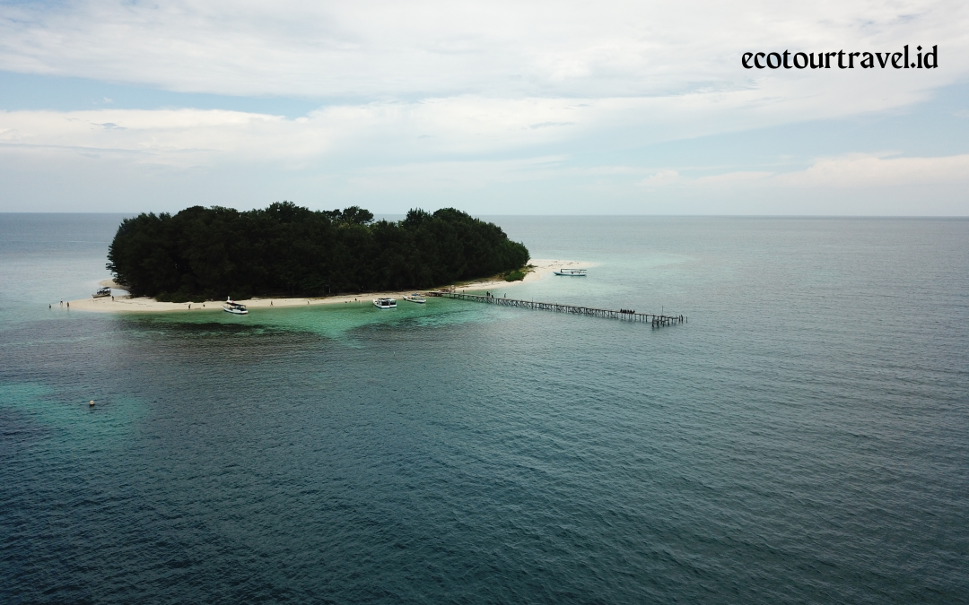 Pulau Cilik, salah satu pulau terindah di Karimunjawa